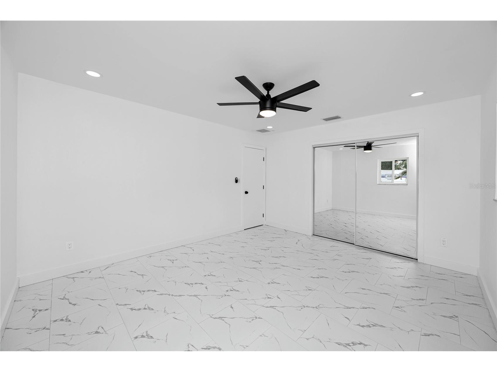 4095 Locust Street NE Saint Petersburg FL 33703 TB8521827 image35