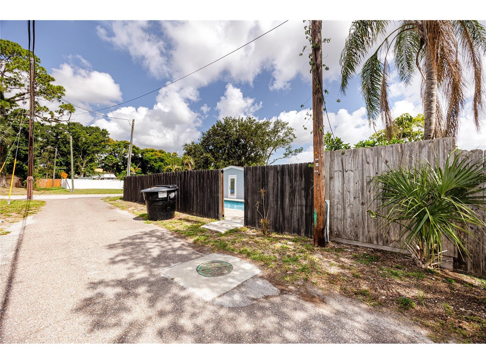 4095 Locust Street NE Saint Petersburg FL 33703 TB8521827 image47