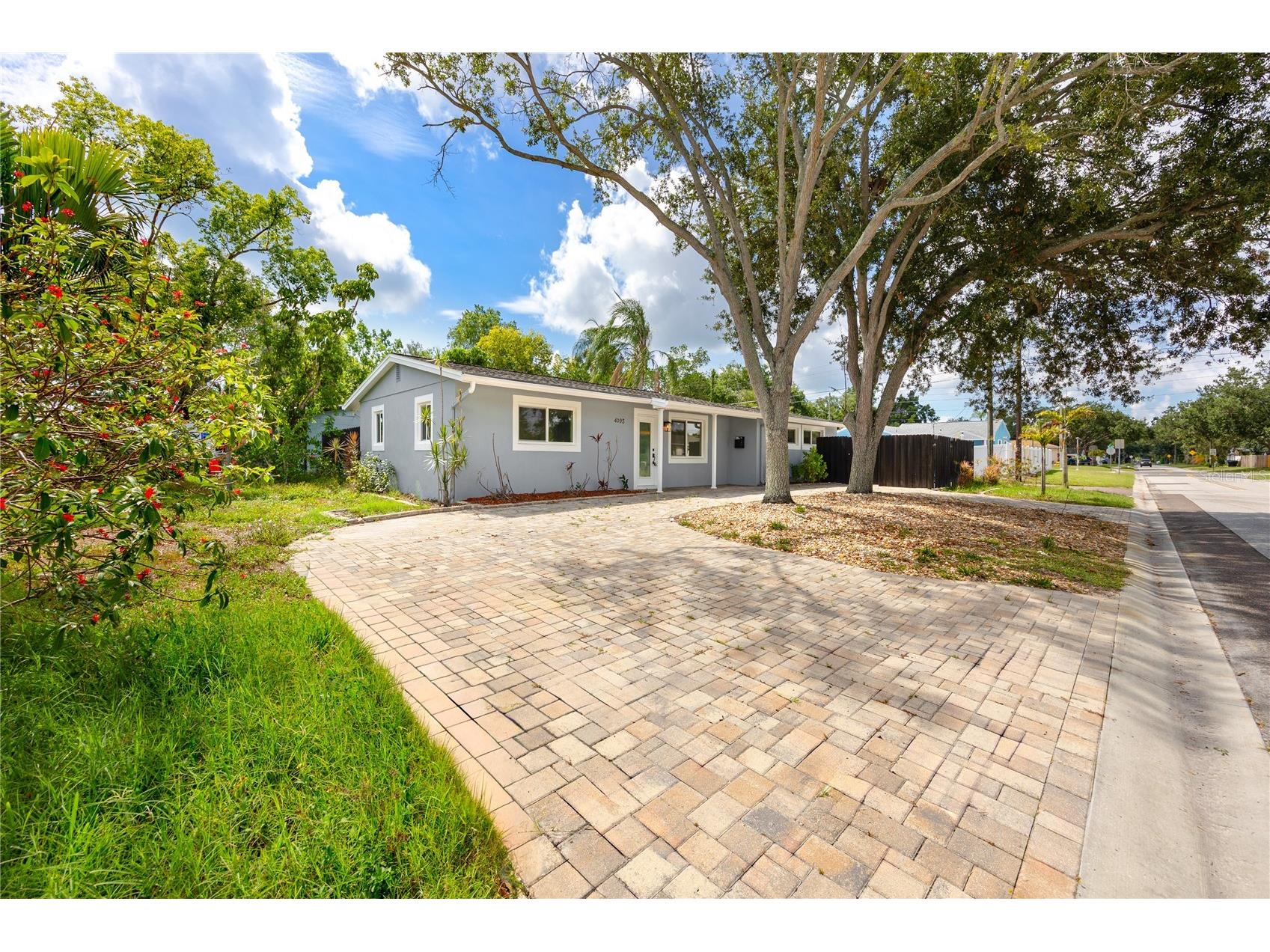4095 Locust Street NE Saint Petersburg FL 33703 TB8521827 image9