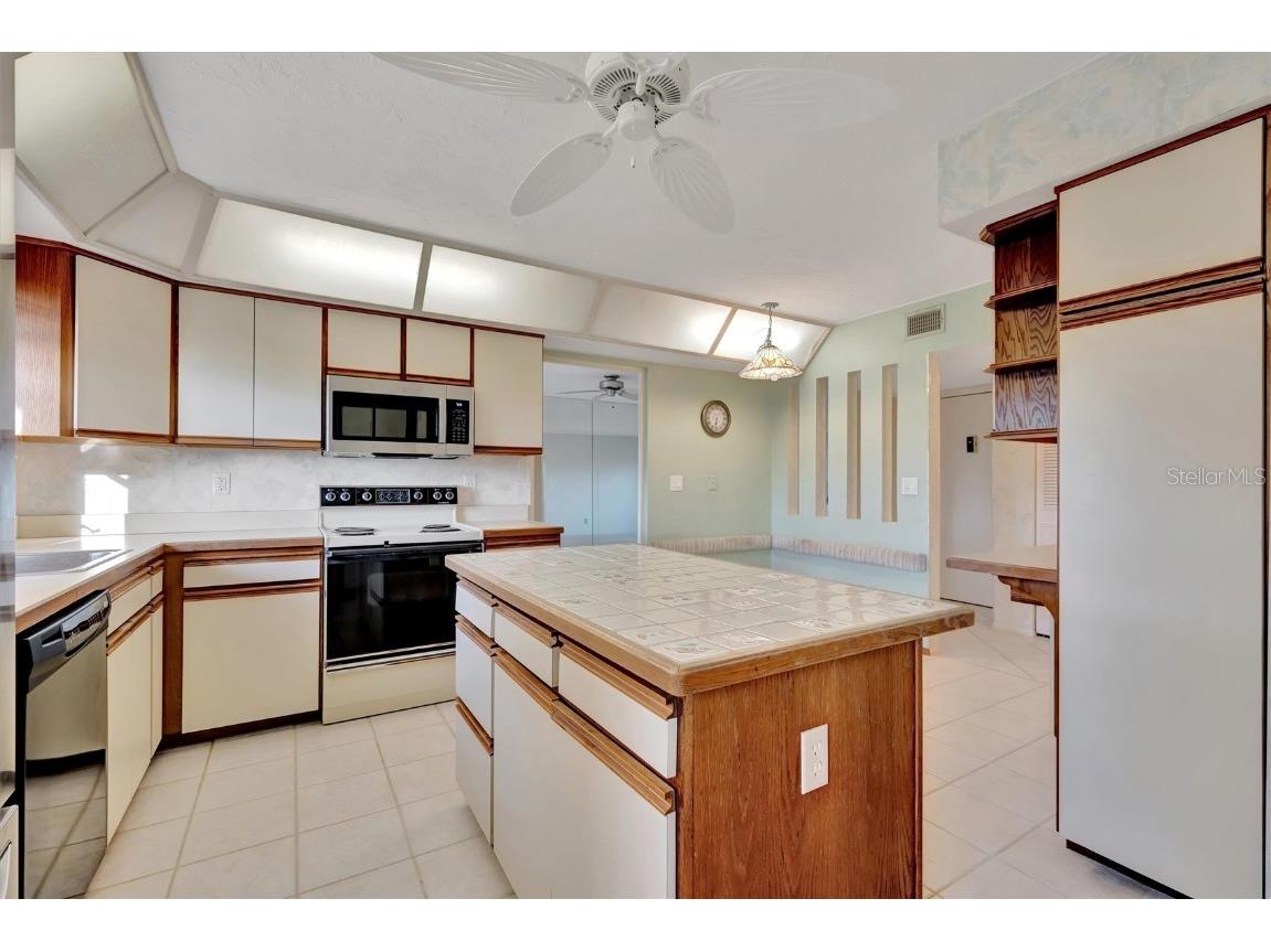 4096 El Dorado Cove Bradenton FL 34210 A4655196 image25