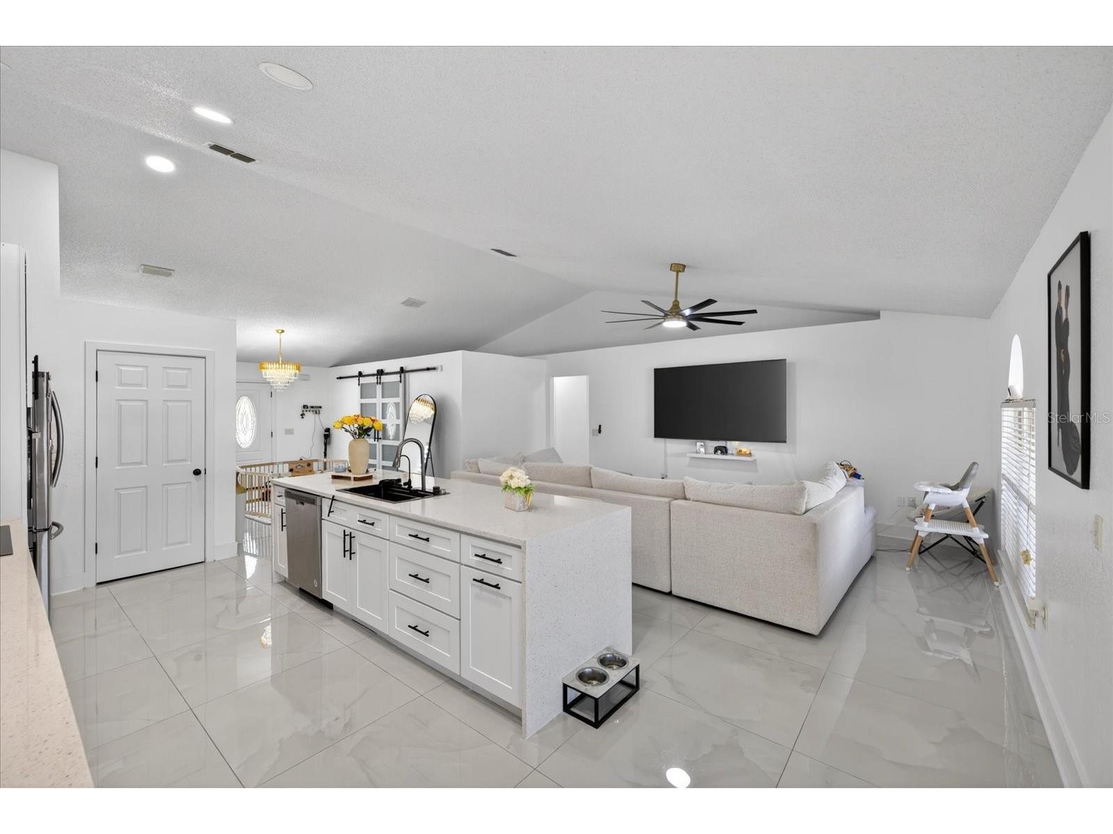 4096 Landover Boulevard Spring Hill FL 34609 TB8500300 image10