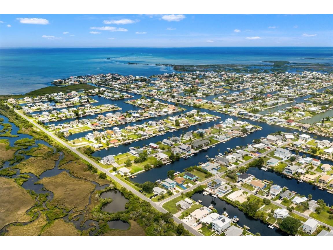 4098 Diaz Court Hernando Beach FL 34607 - GULF OF MEXICO W7876807 image1