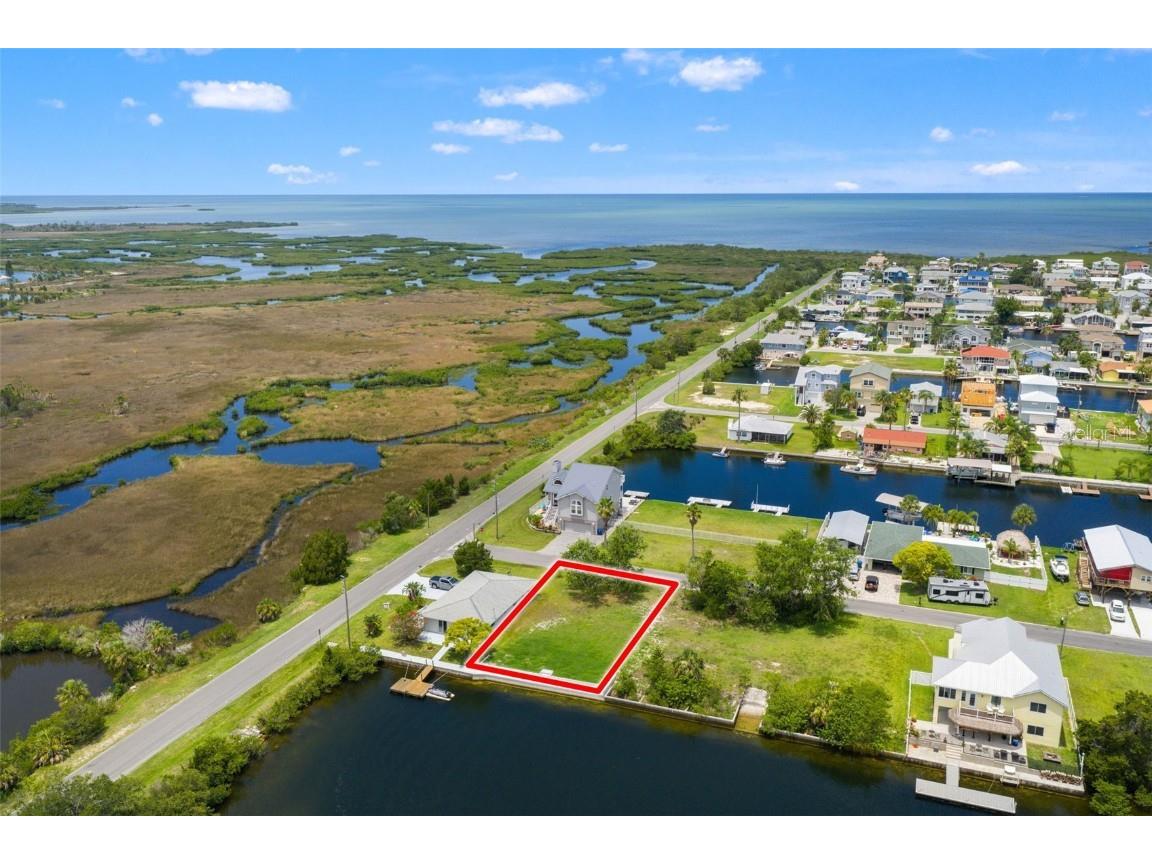 4098 Diaz Court Hernando Beach FL 34607 - GULF OF MEXICO W7876807 image3