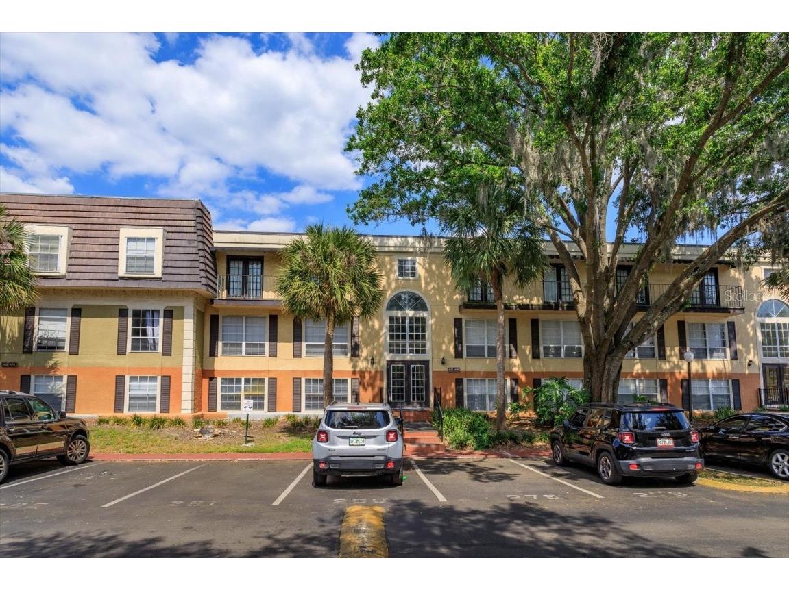 4098 Dijon Drive #4098E Orlando FL 32808 O6230957 image1