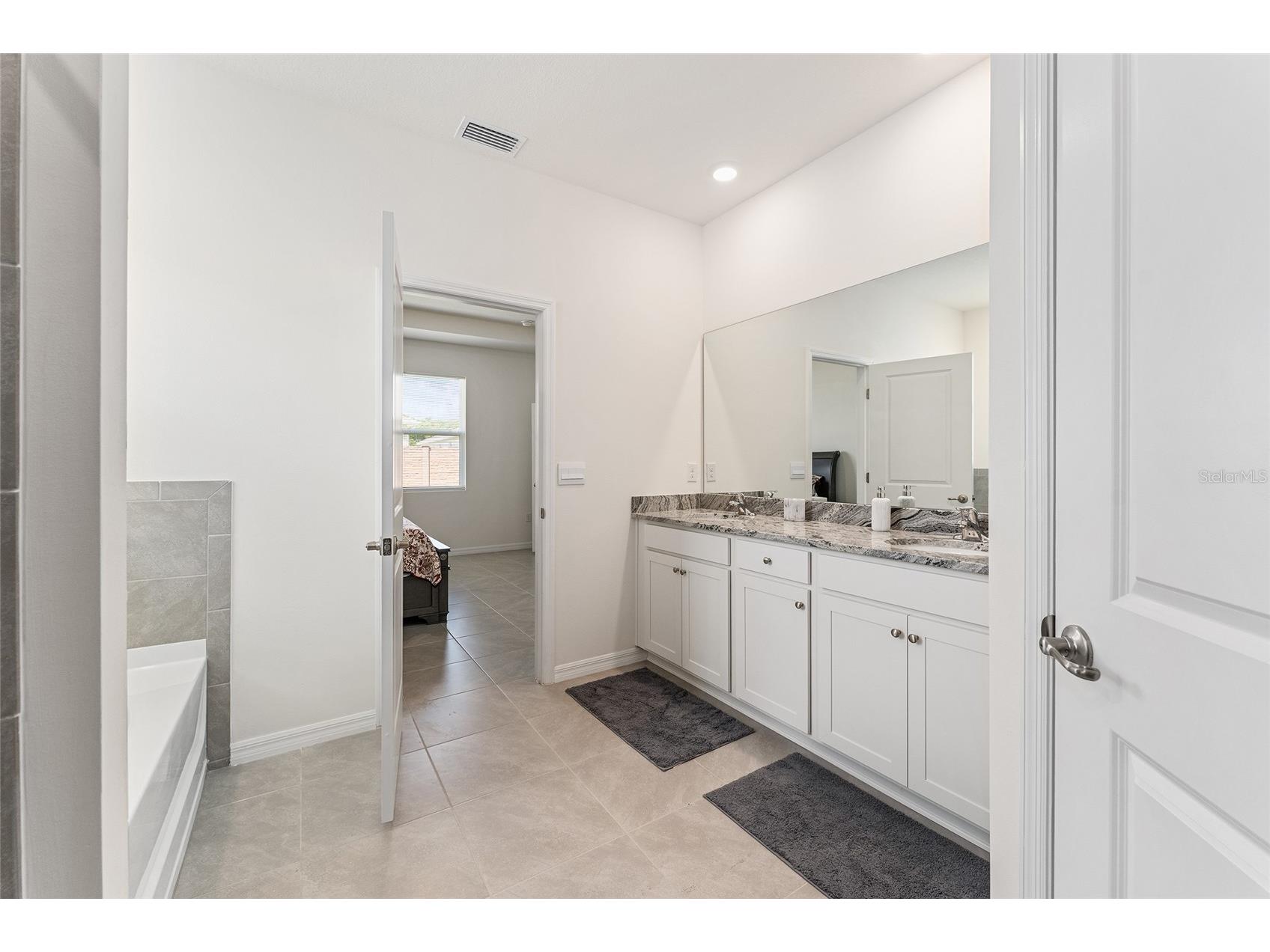 4098 NW 48th Terrace Road Ocala FL 34482 OM718522 image34