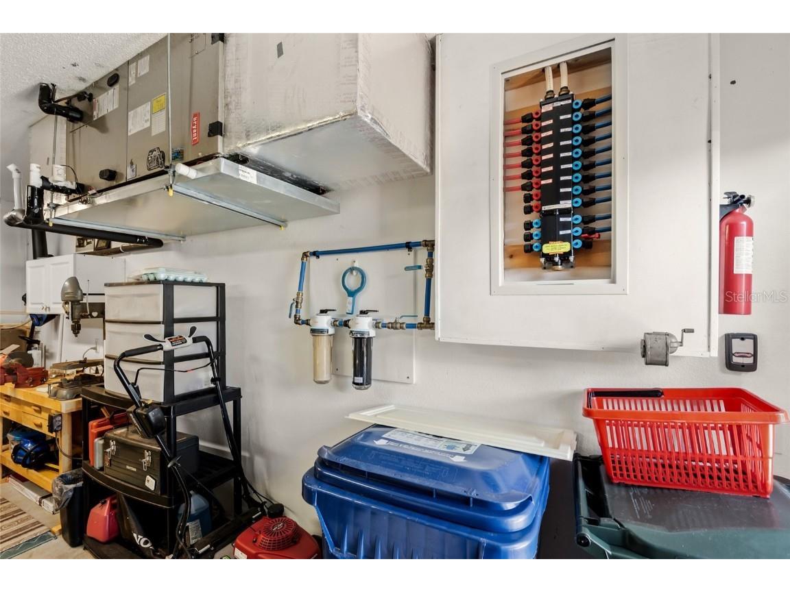 4098 Westbourne Circle Sarasota FL 34238 A4659664 image35