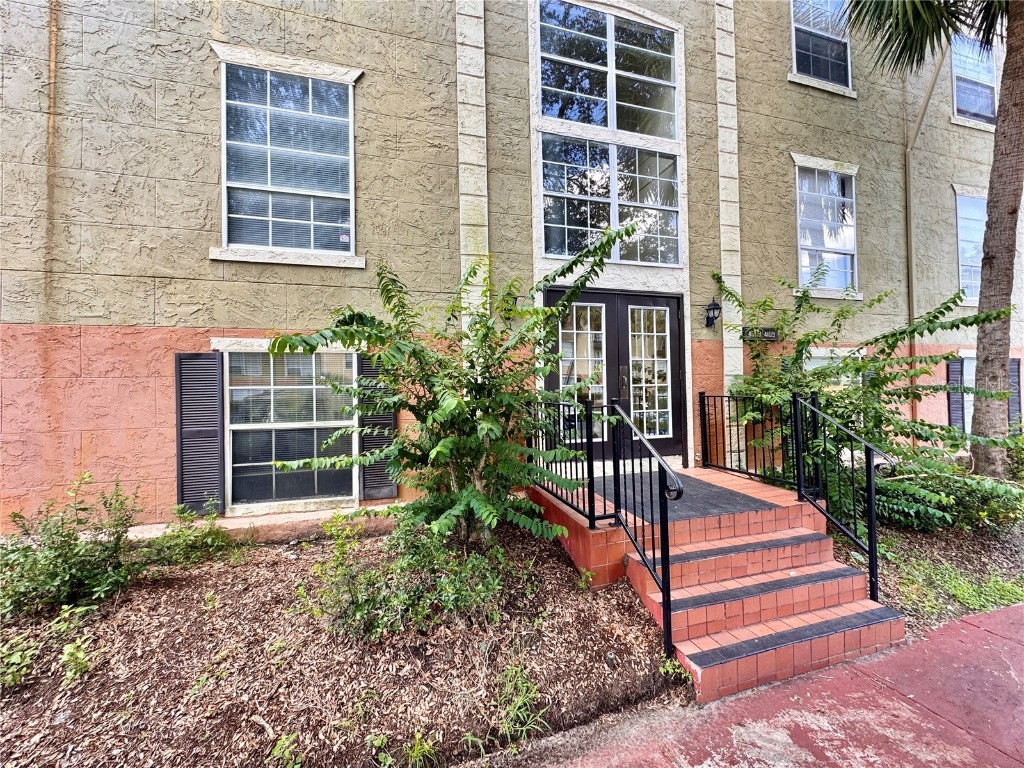 4099 Dijon Drive #4099H Orlando FL 32808 O6237448 image1