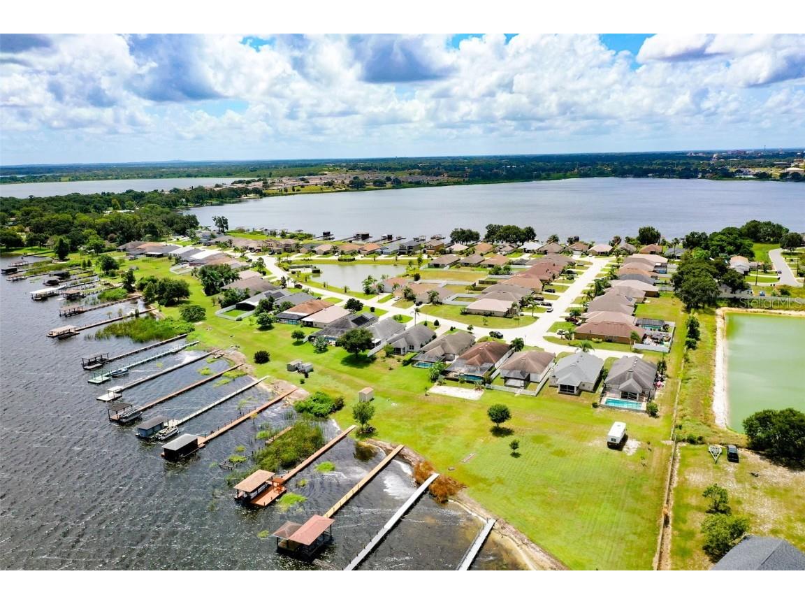 4099 Island Lakes Drive Winter Haven FL 33881 P4927062 image1