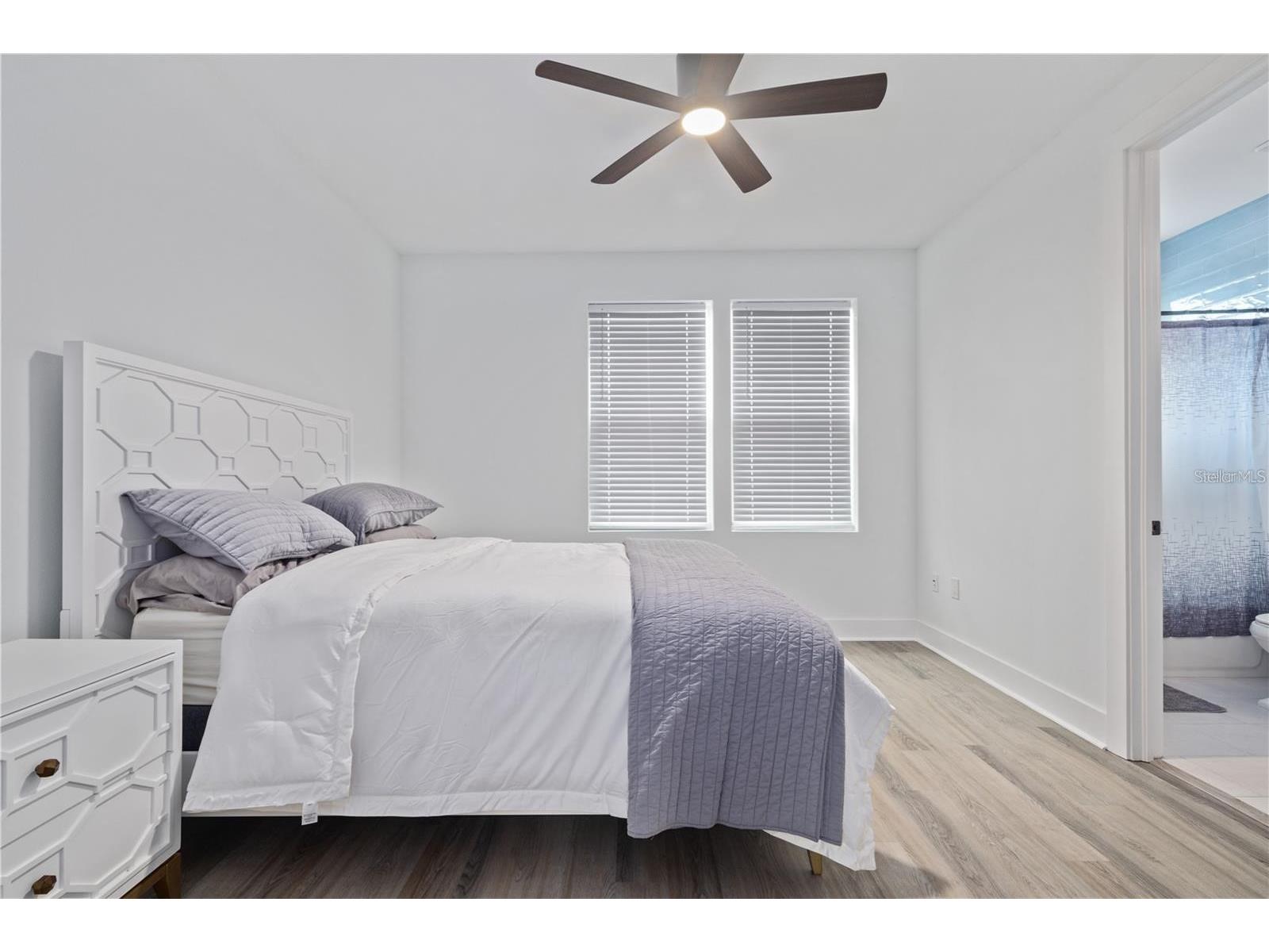 41 29th Street N Saint Petersburg FL 33713 TB8530559 image19