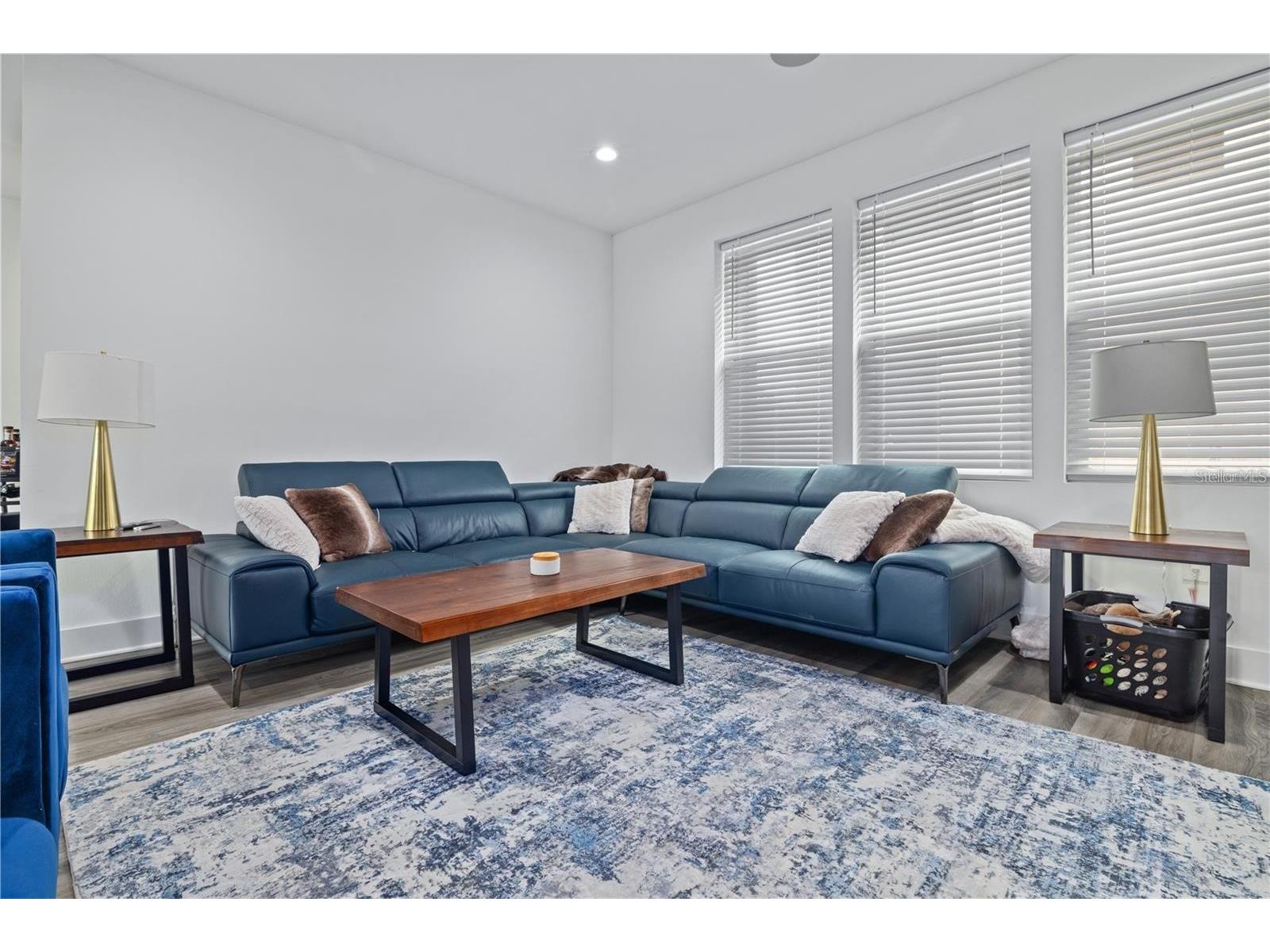 41 29th Street N Saint Petersburg FL 33713 TB8530559 image6