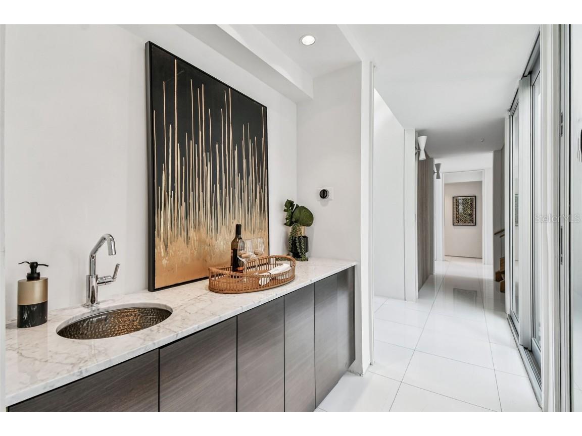 41 Bering Street Tampa FL 33606 TB8453327 image16