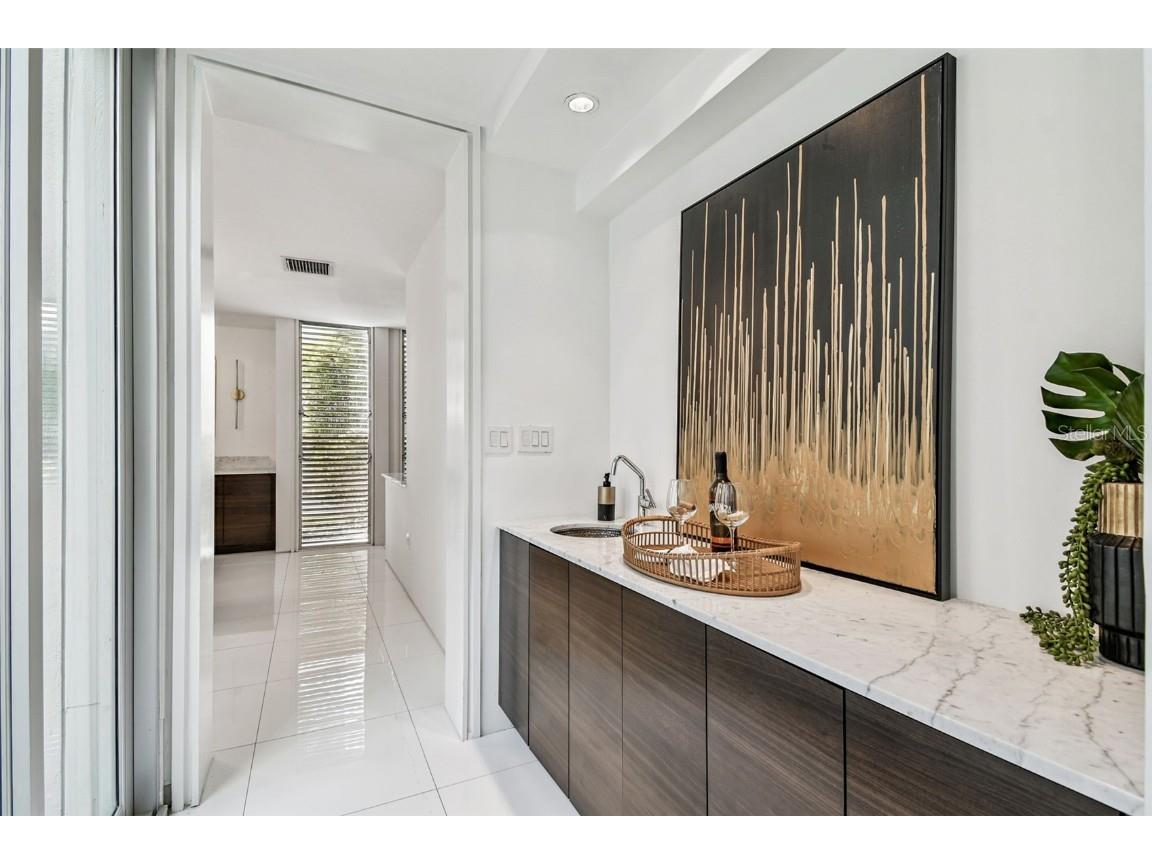 41 Bering Street Tampa FL 33606 TB8453327 image17