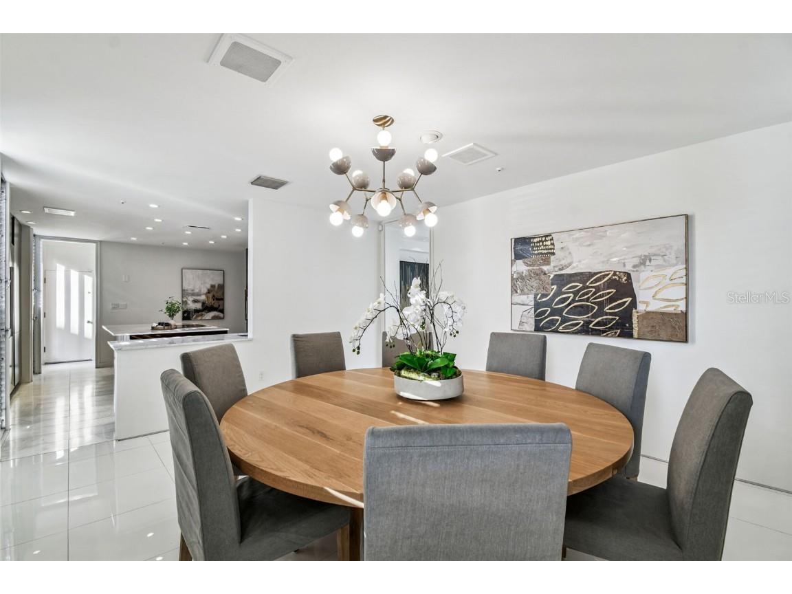 41 Bering Street Tampa FL 33606 TB8453327 image32