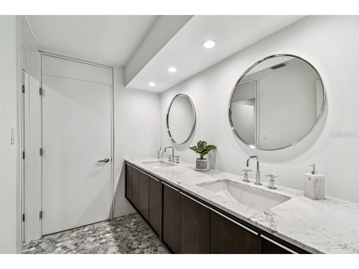 41 Bering Street Tampa FL 33606 TB8453327 image41