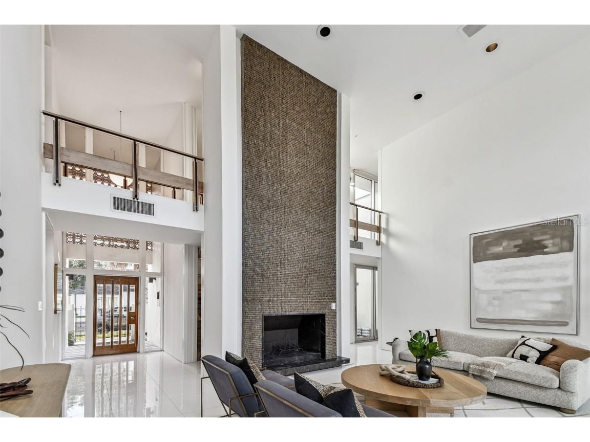 41 Bering Street Tampa FL 33606 TB8453327 image5