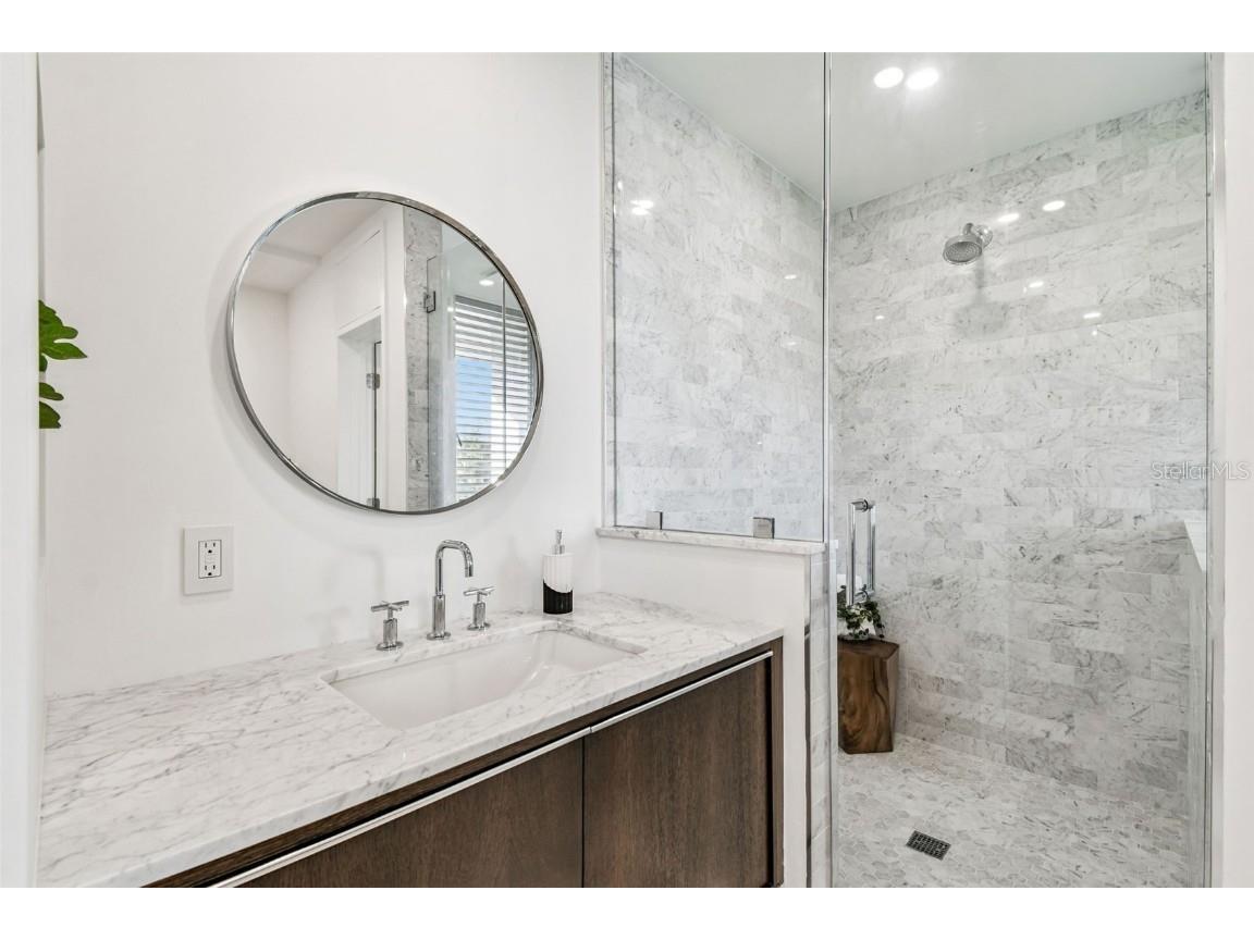 41 Bering Street Tampa FL 33606 TB8453327 image50