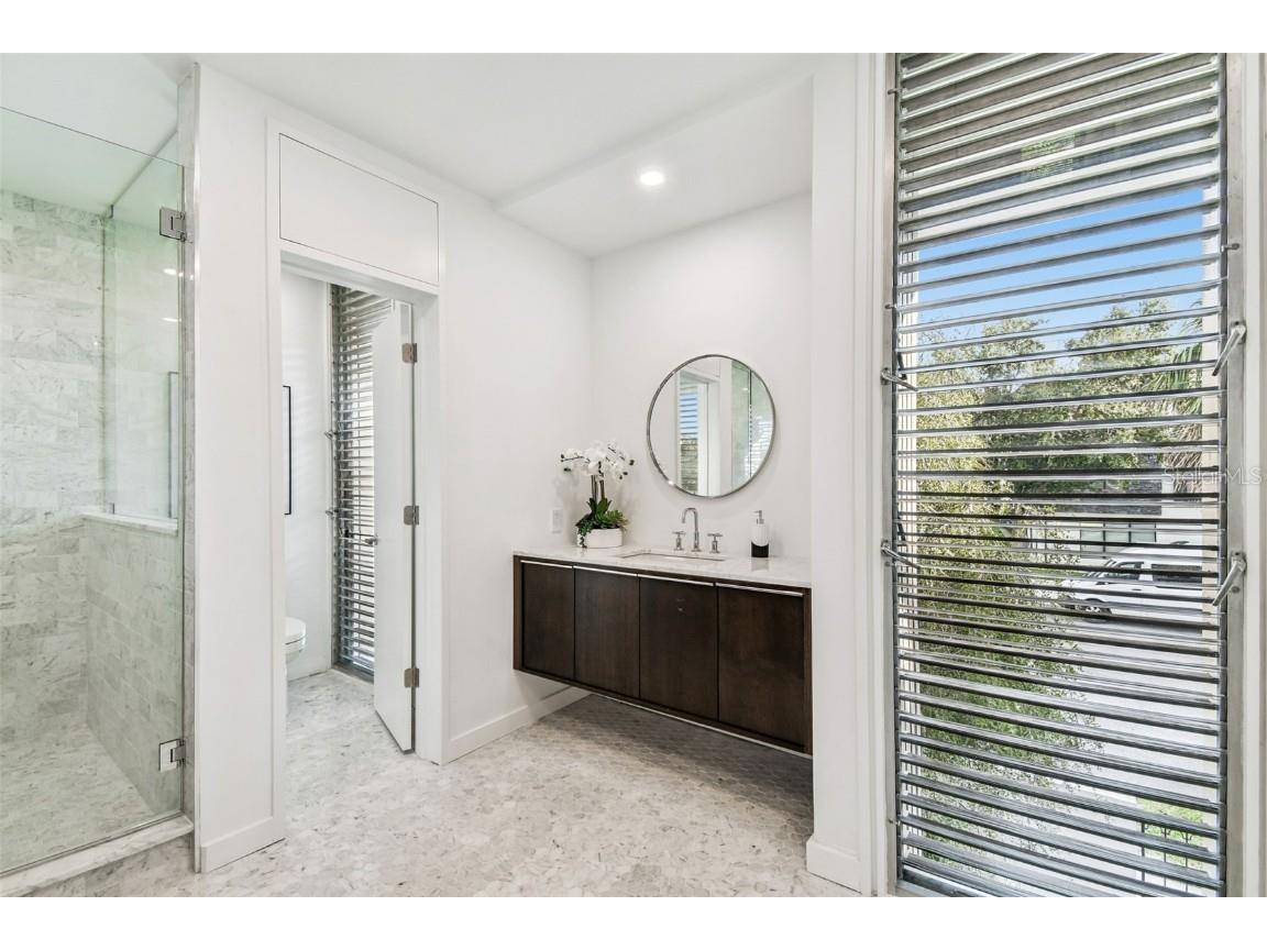 41 Bering Street Tampa FL 33606 TB8453327 image51