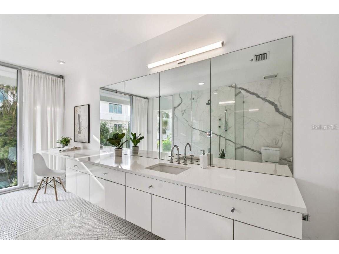 41 Bering Street Tampa FL 33606 TB8453327 image63