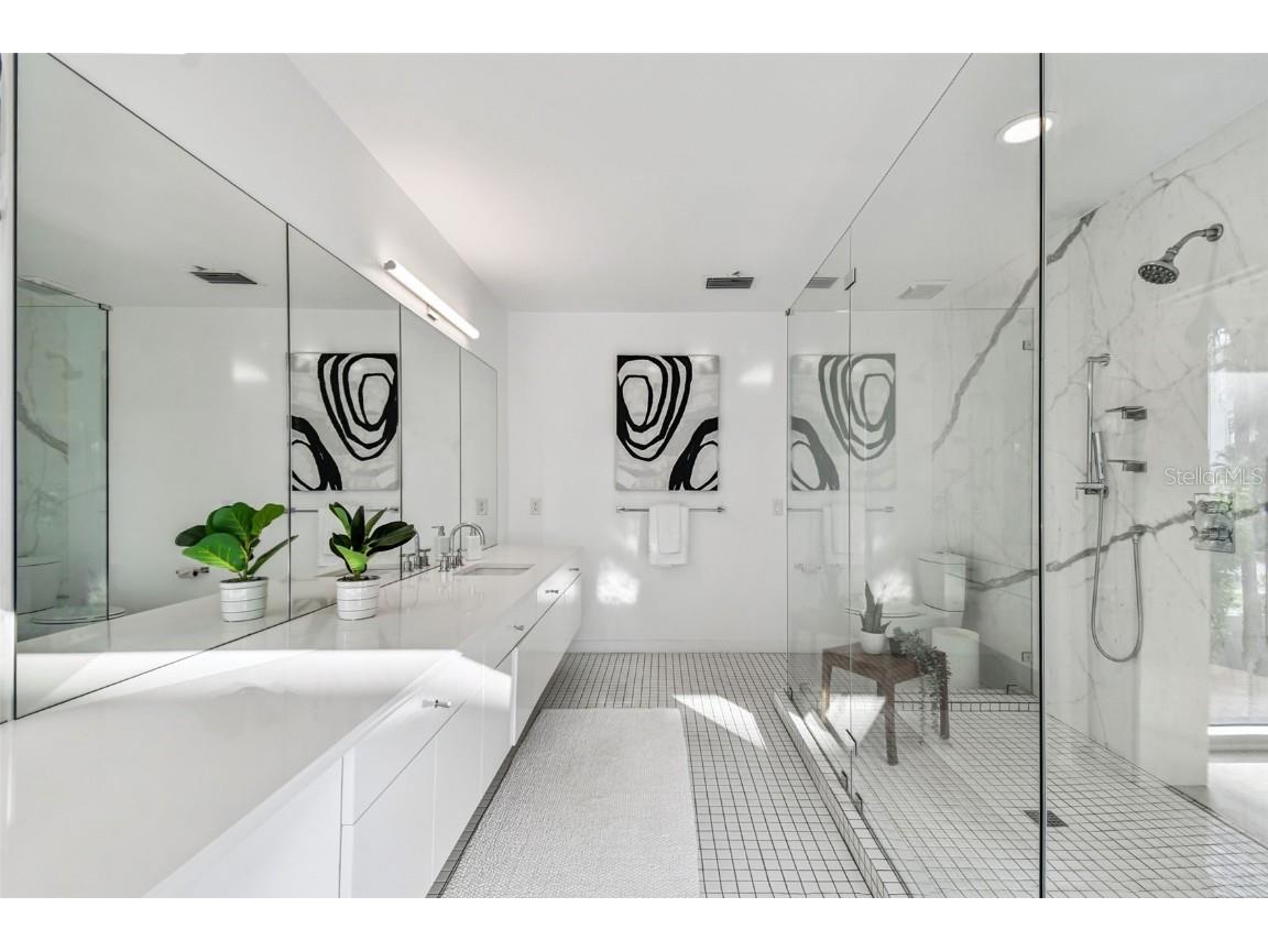 41 Bering Street Tampa FL 33606 TB8453327 image64