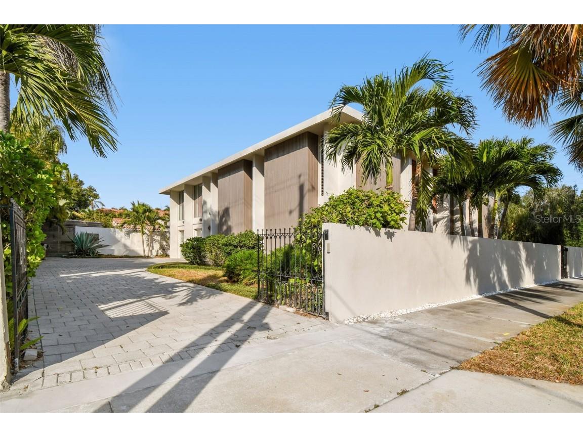 41 Bering Street Tampa FL 33606 TB8453327 image78