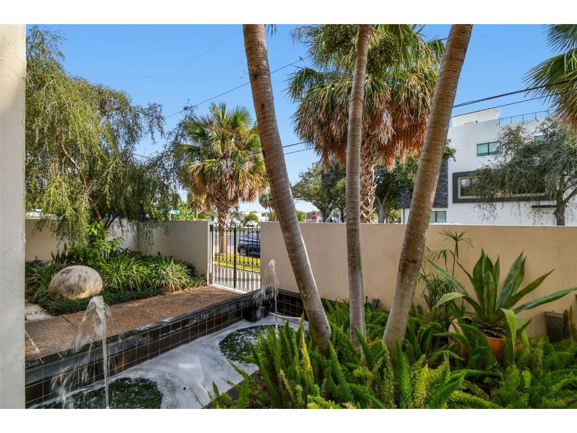 41 Bering Street Tampa FL 33606 TB8453327 image87