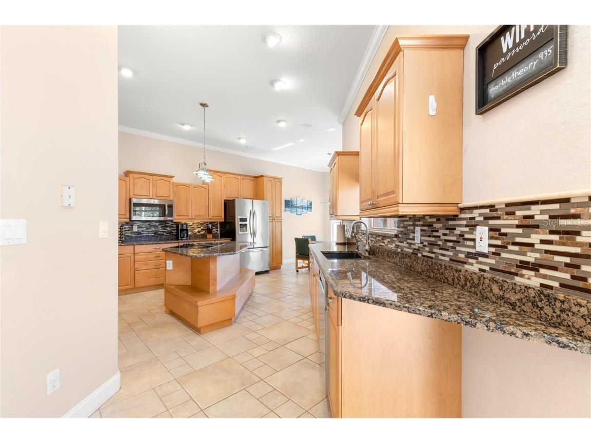 41 Cypress Drive Palm Harbor FL 34684 - LAKE TARPON W7868947 image3