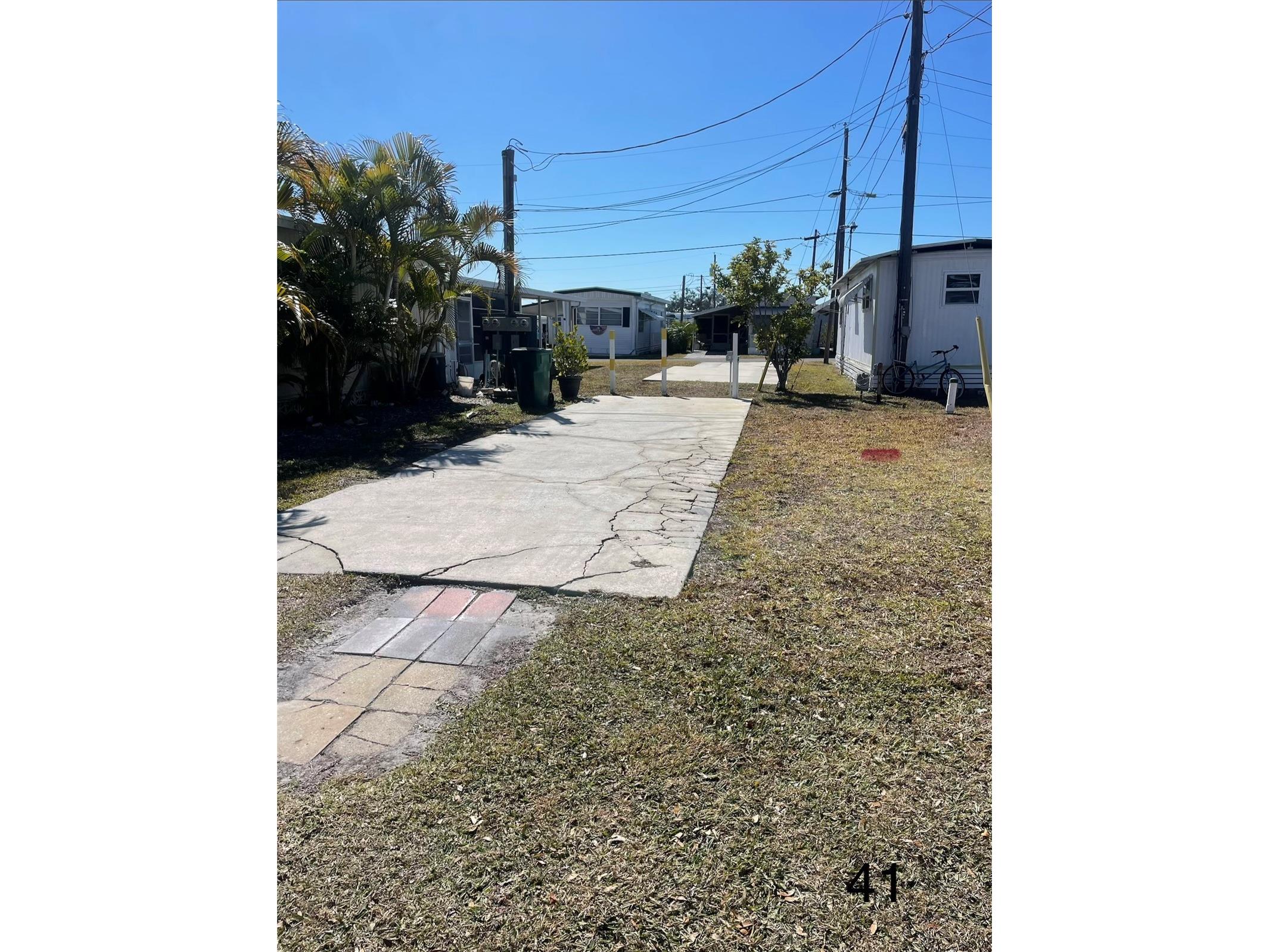 41 Illinois Street Palmetto FL 34221 A4682243 image1