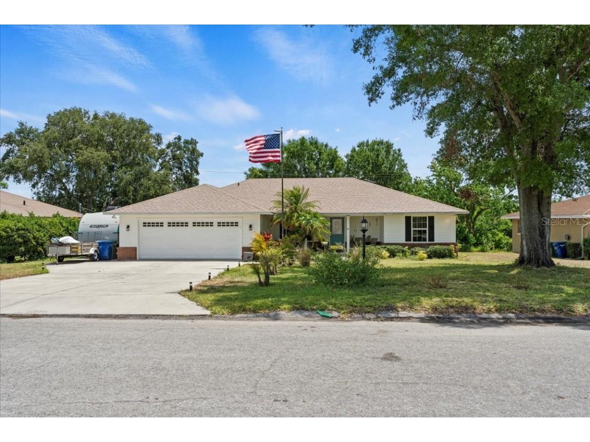 41 Lake Link Circle SE Winter Haven FL 33884 TB8379424 image1