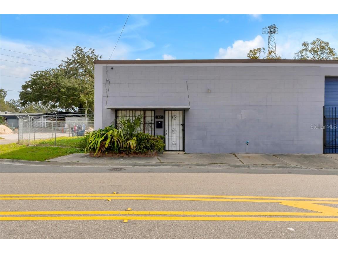 41 N Dollins Avenue Orlando FL 32805 O6286372 image5