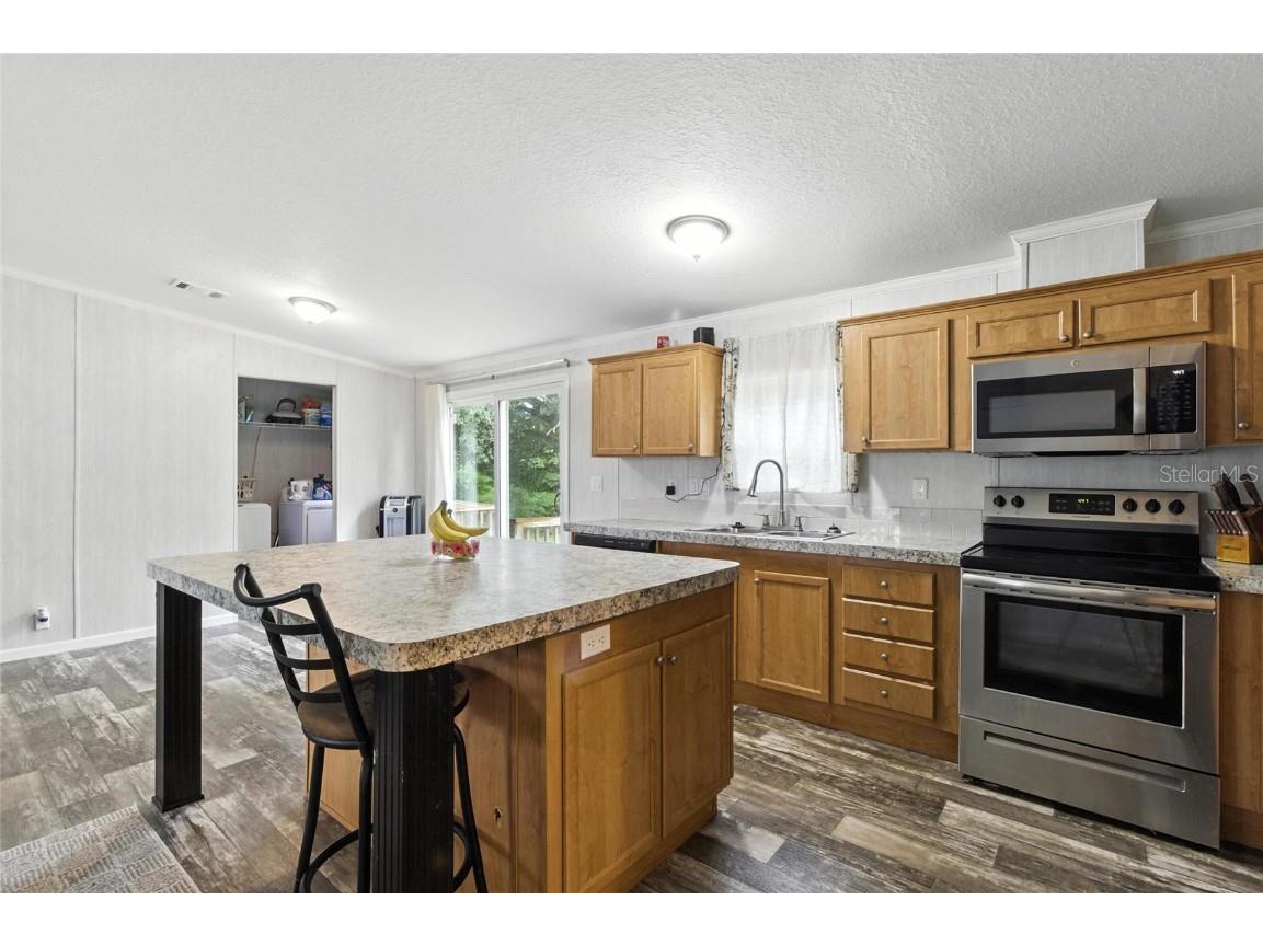 41 Norman Lane Auburndale FL 33823 L4954981 image10