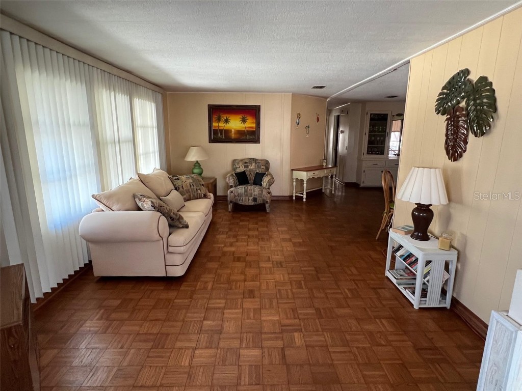 41 Royal Palm Circle Largo FL 33778 TB8446524 image9