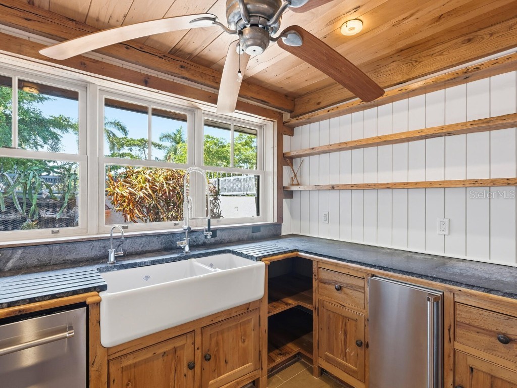 41 S Adams Drive Sarasota FL 34236 A4672116 image13