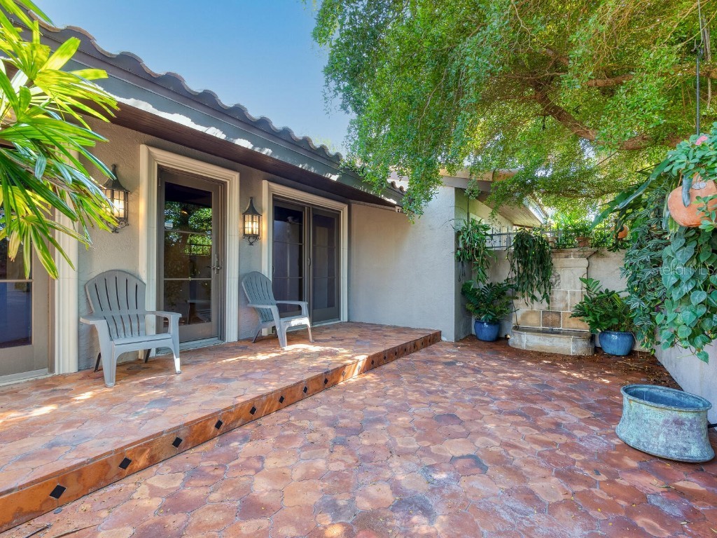 41 S Adams Drive Sarasota FL 34236 A4672116 image5