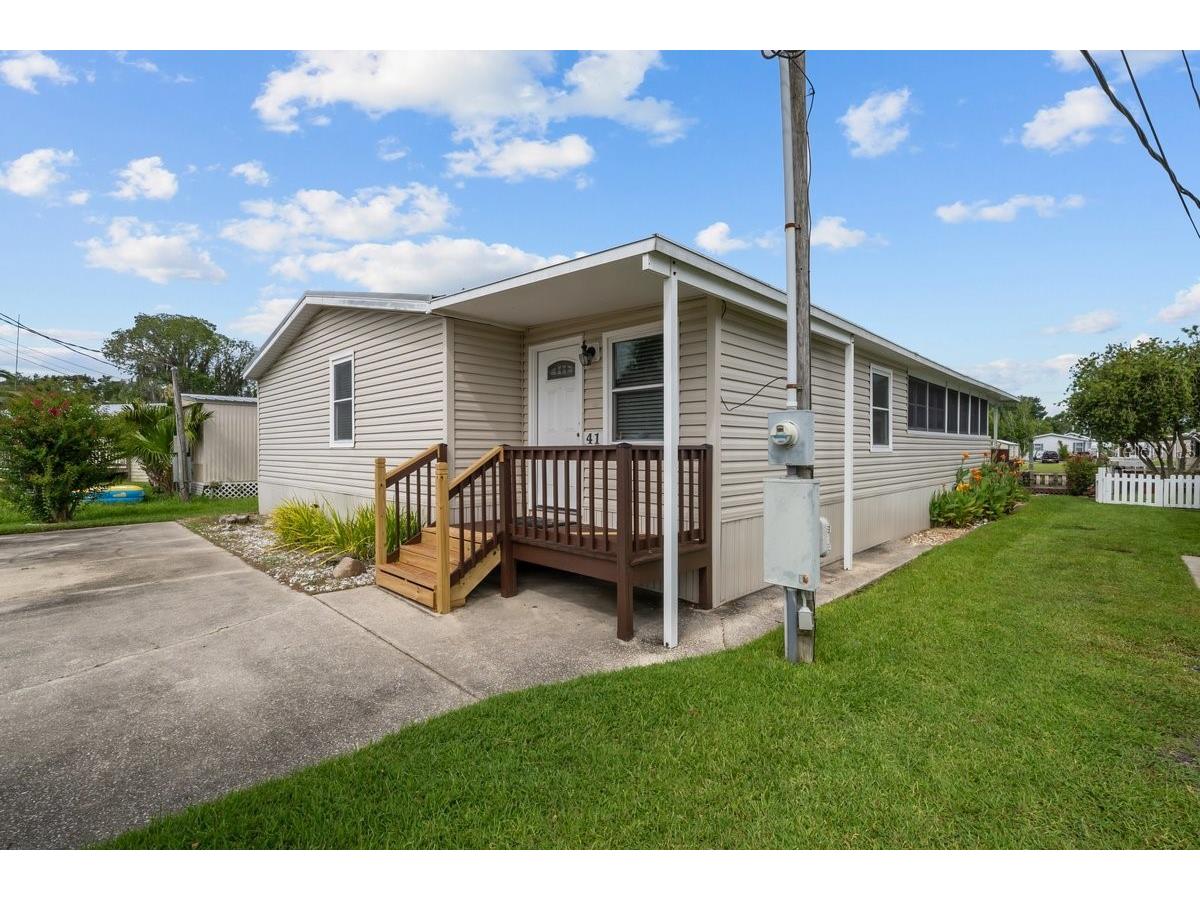 41 Scott Street Welaka FL 32193 - ST. JOHNS RIVER GC541056 image2