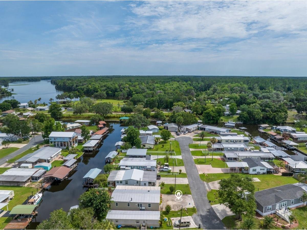 41 Scott Street Welaka FL 32193 - ST. JOHNS RIVER GC541056 image35