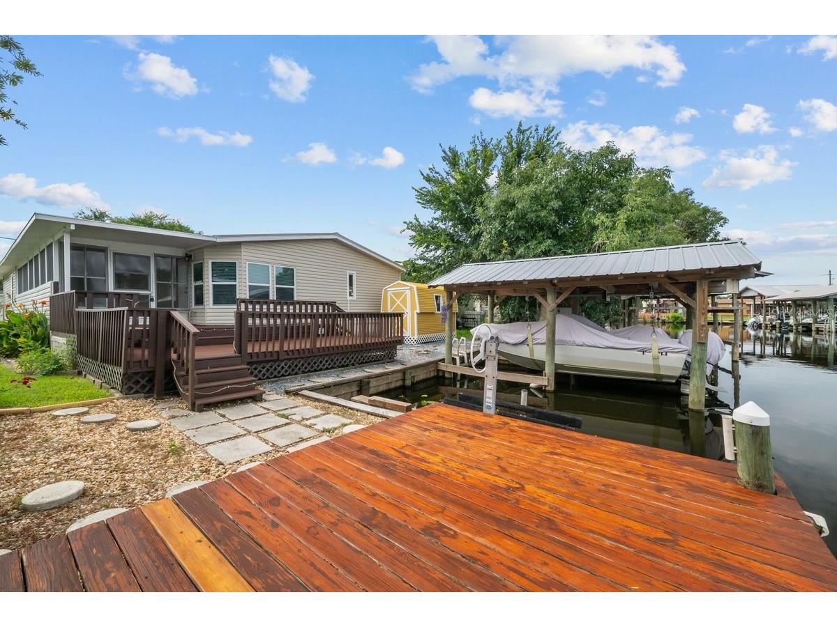 41 Scott Street Welaka FL 32193 - ST. JOHNS RIVER GC541056 image5