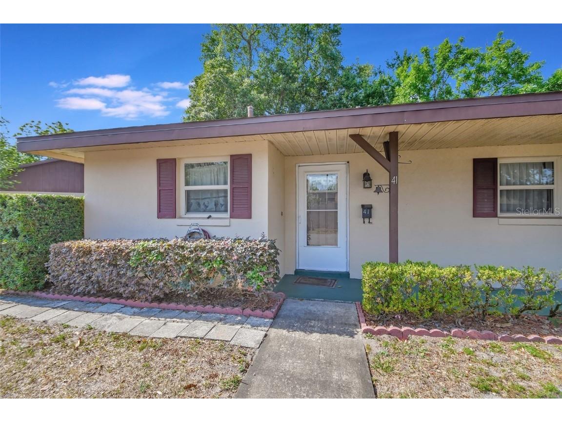 41 Villa Villar Court #41 Deland FL 32724 V4936160 image1