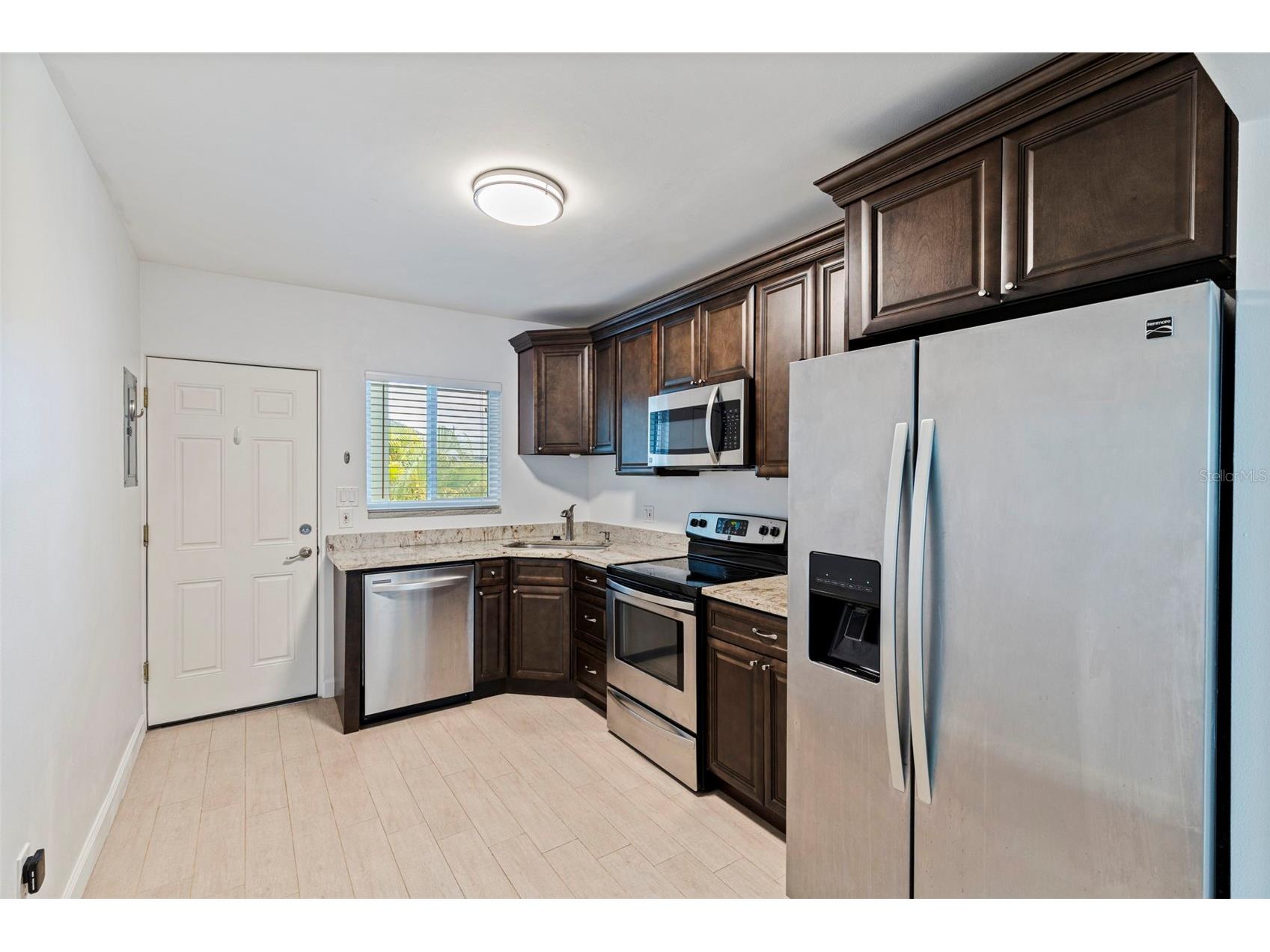 410 12th Avenue NE #10 Saint Petersburg FL 33701 TB8470116 image4