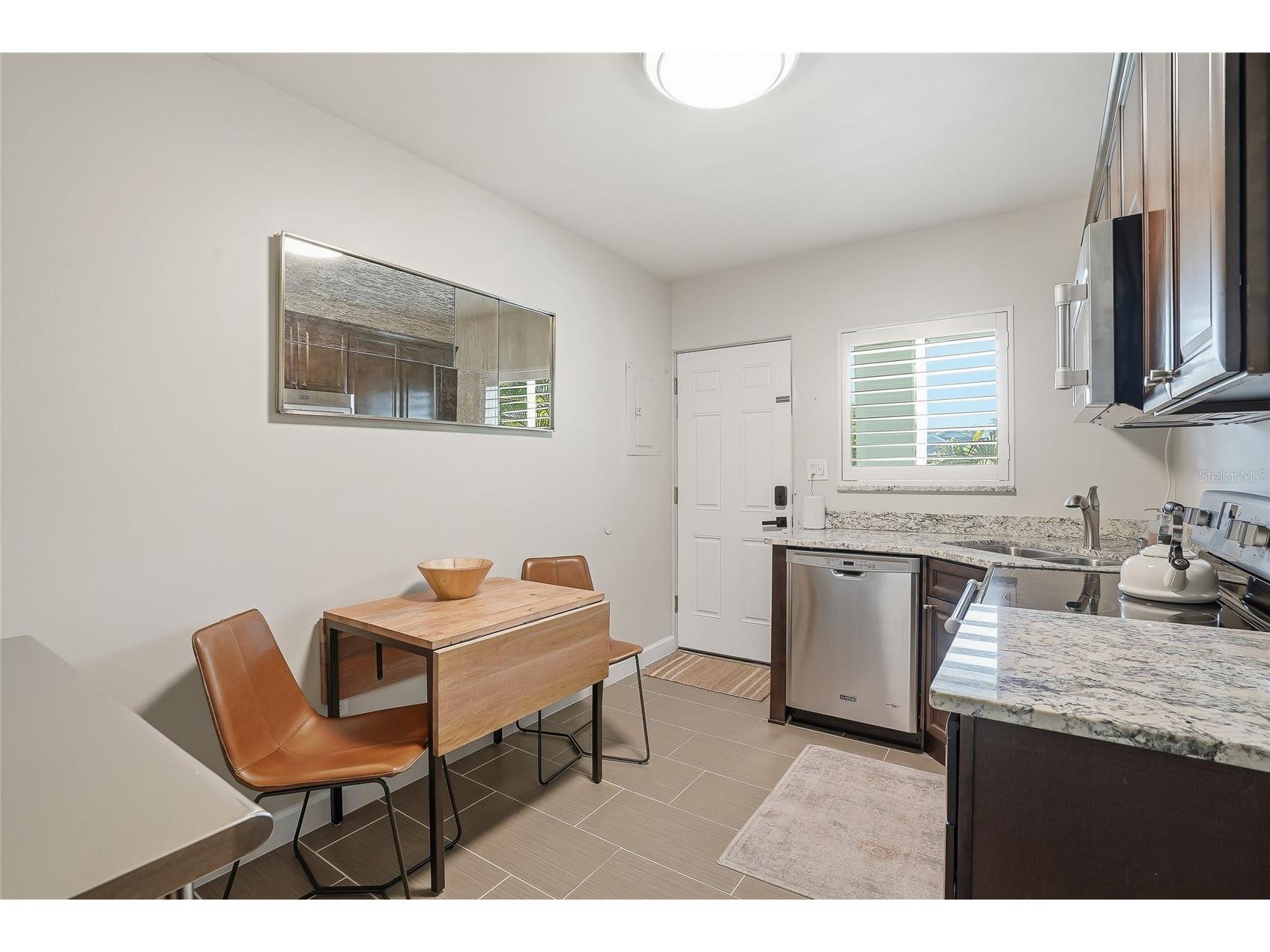 410 12th Avenue NE #8 Saint Petersburg FL 33701 TB8469973 image9