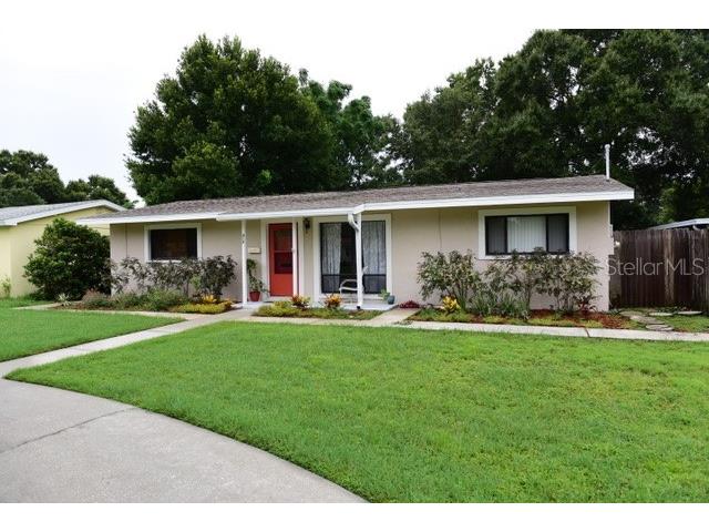 410 42nd Avenue NE Saint Petersburg FL 33703 TB8360976 image1