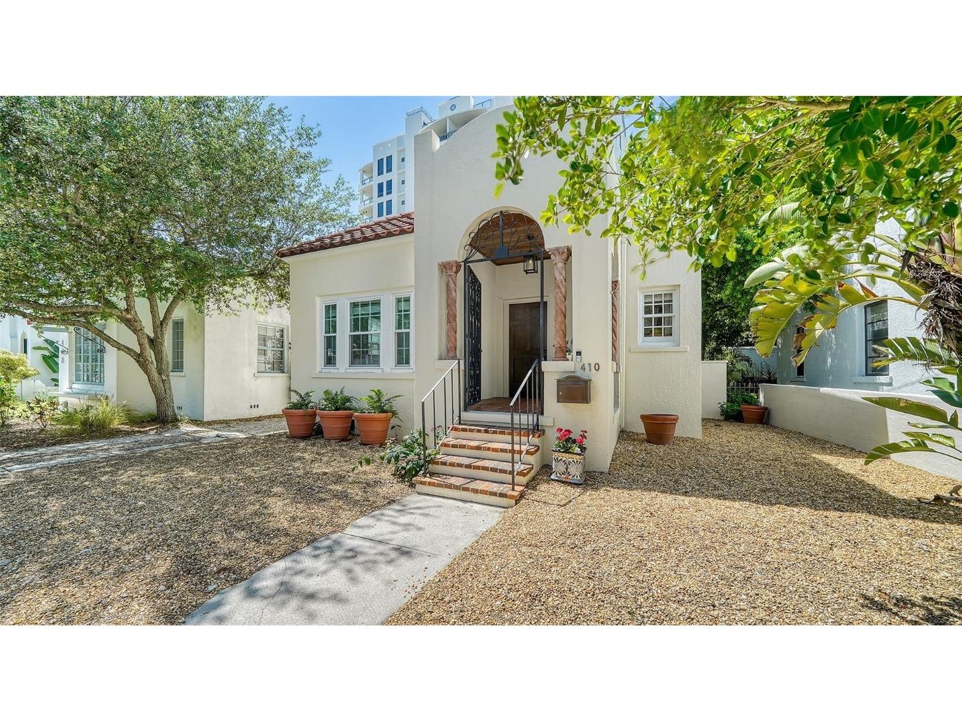 410 Burns Court Sarasota FL 34236 A4603161 image1