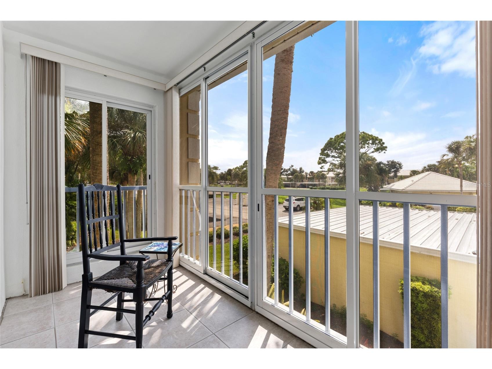 410 Cerromar Circle S #242 Venice FL 34293 N6143355 image23