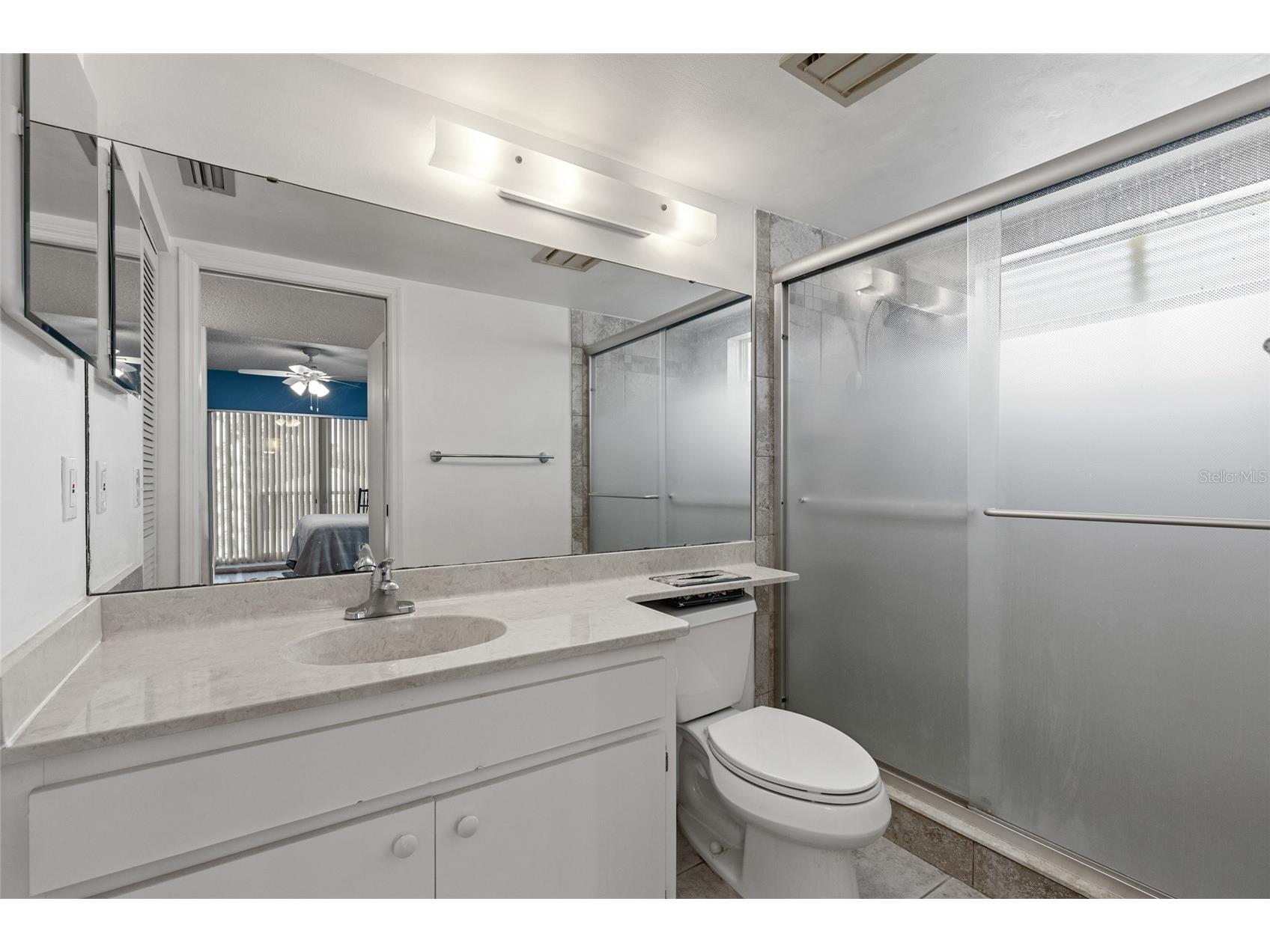 410 Cerromar Circle S #242 Venice FL 34293 N6143355 image25