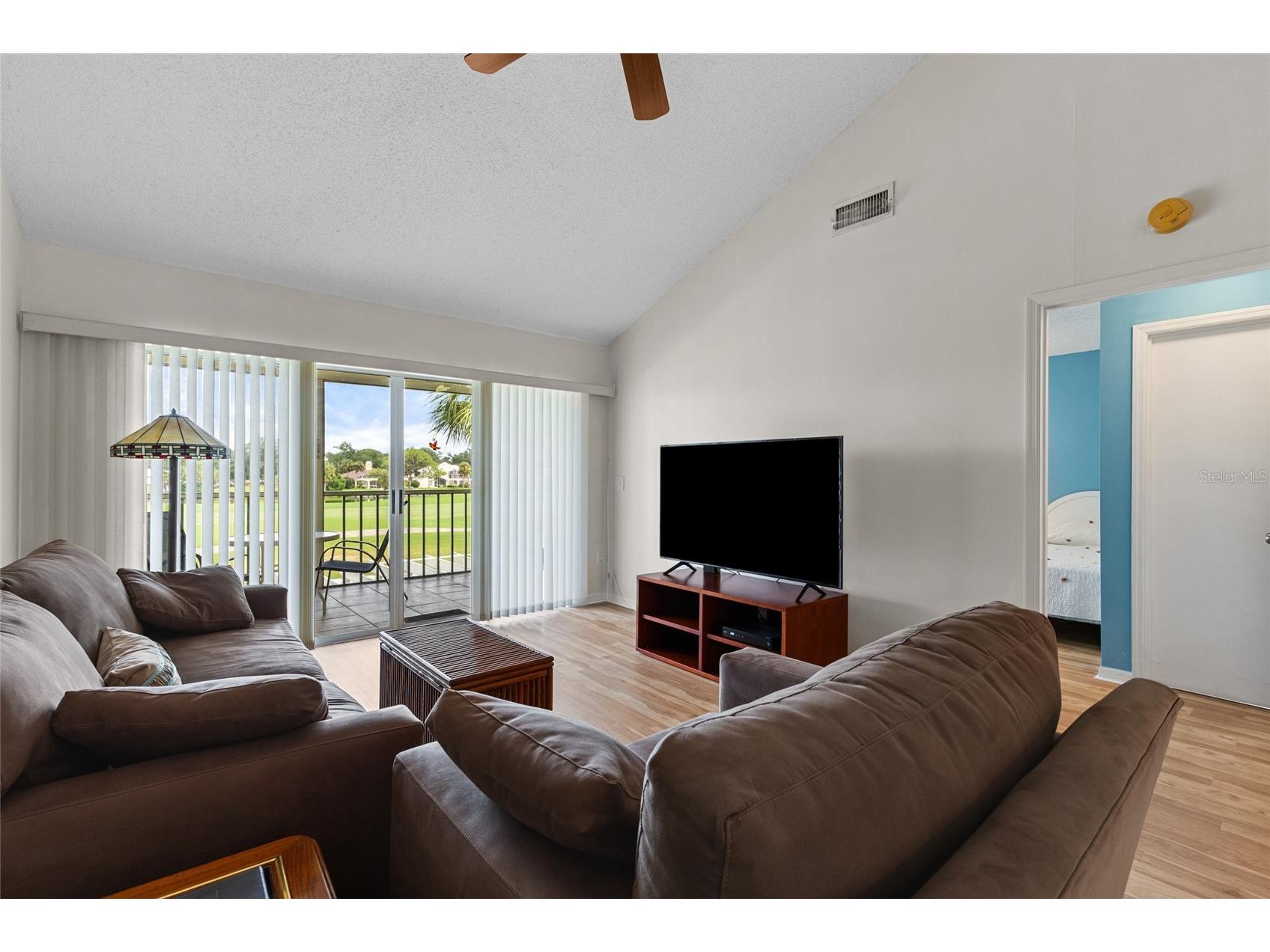 410 Cerromar Circle S #242 Venice FL 34293 N6143355 image8