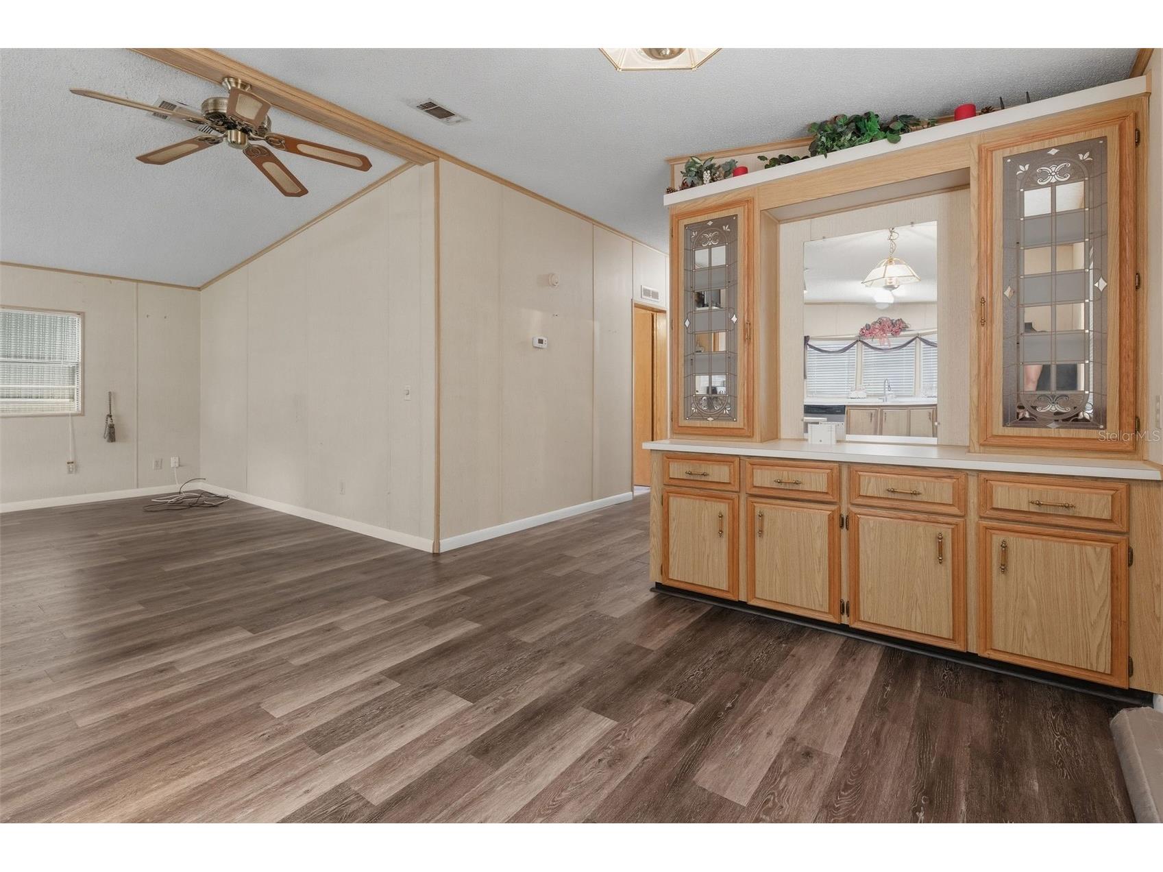 410 Dolphin Drive S Oldsmar FL 34677 TB8515822 image6