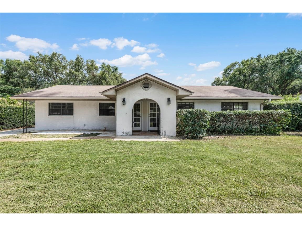 410 E Bennett Avenue Deland FL 32724 V4933712 image1