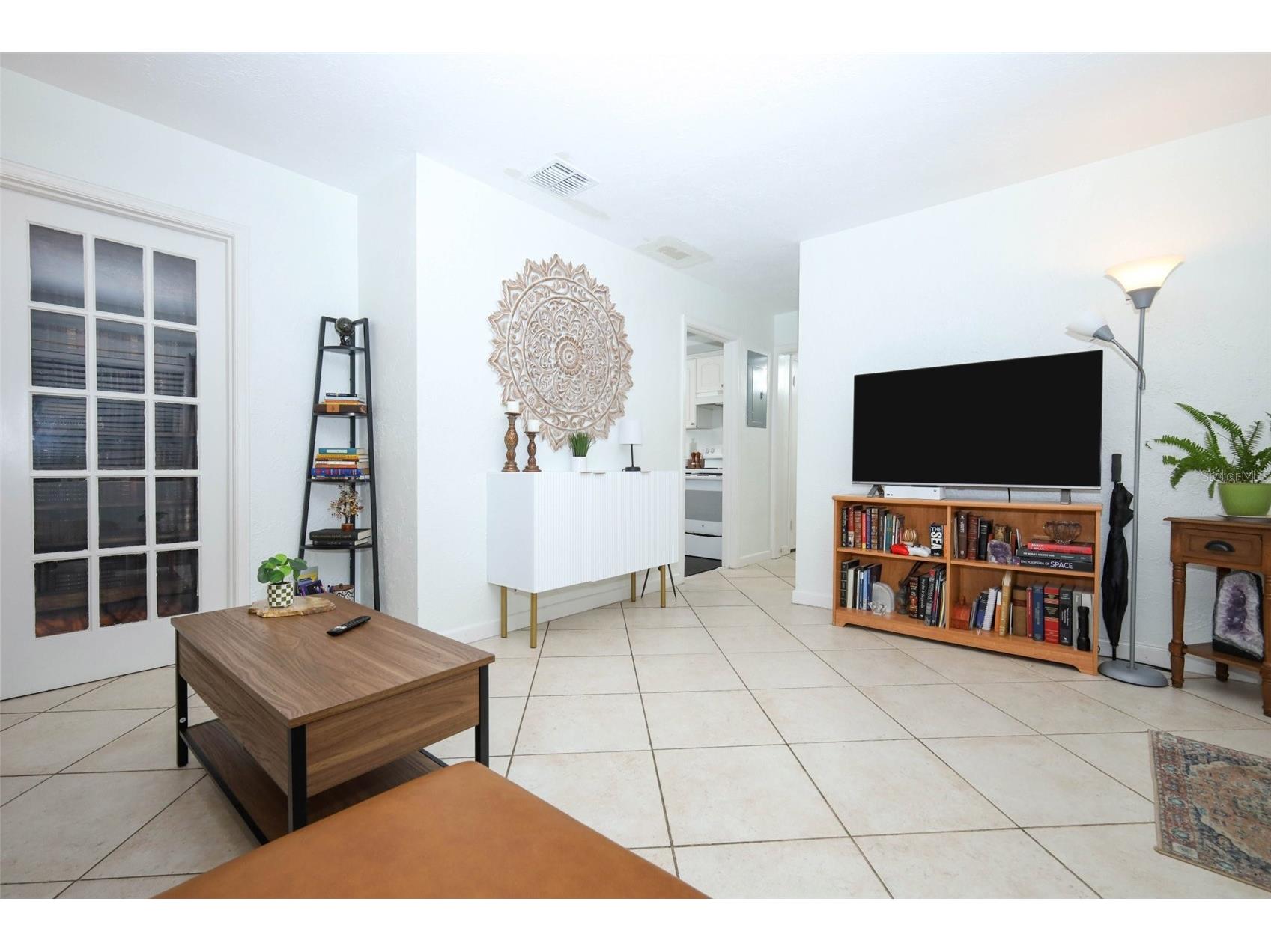 410 E Crystal Lake Street Orlando FL 32806 O6372531 image5