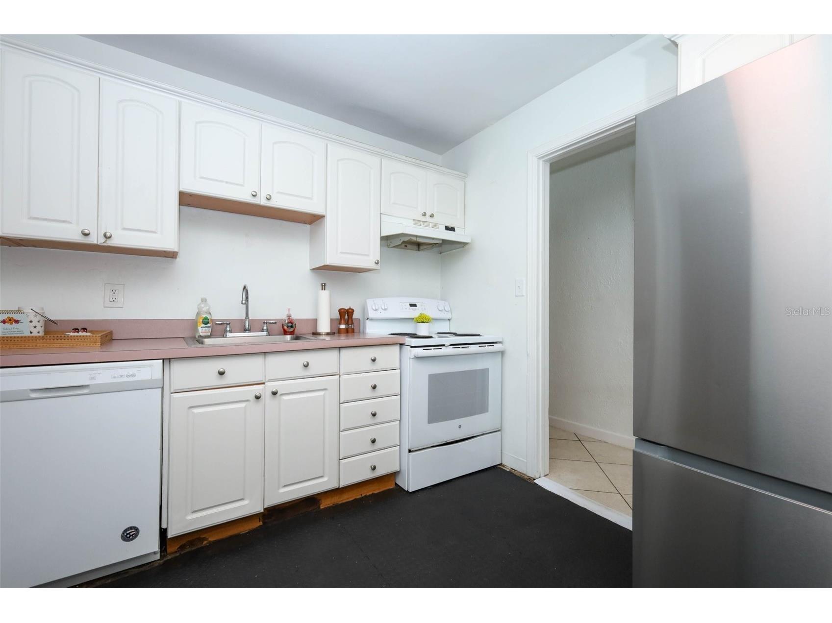 410 E Crystal Lake Street Orlando FL 32806 O6372531 image7