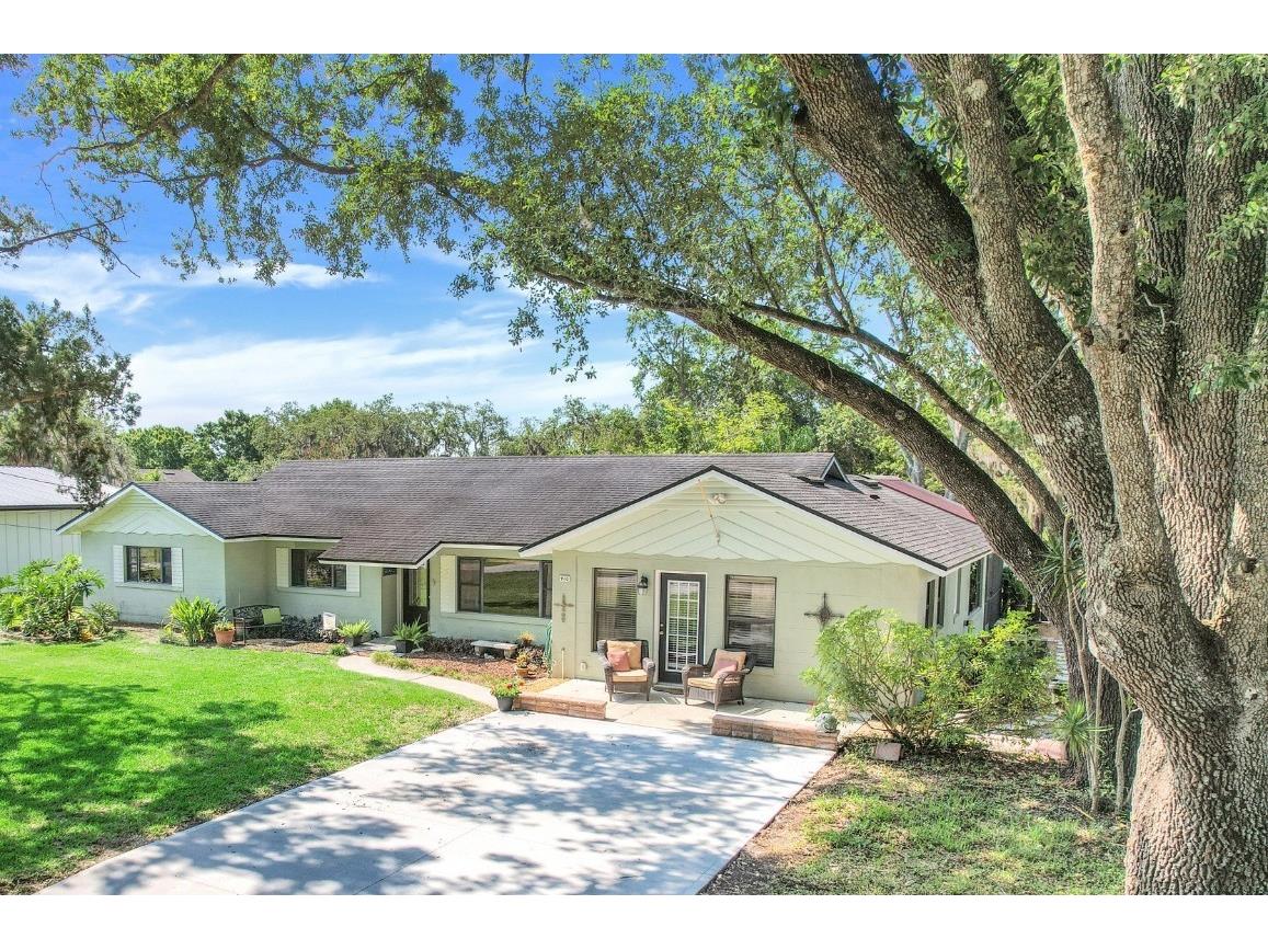 410 E Gulley Avenue Oakland FL 34760 G5097508 image1