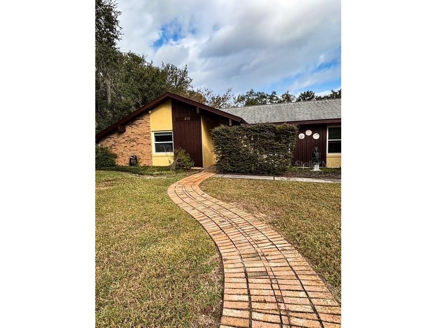 410 E Orchid Way Howey In The Hills FL 34737 - LAKE HARRIS G5104898 image13